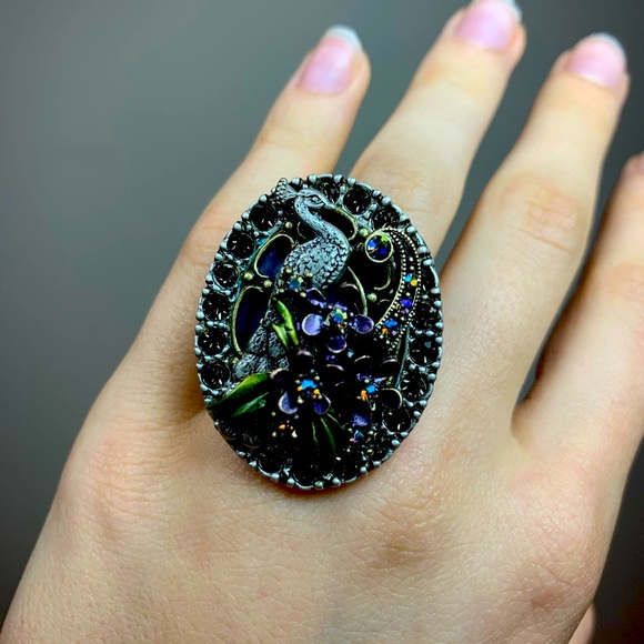 Sweet Romance Jewelry - Peacock Flourish Ring